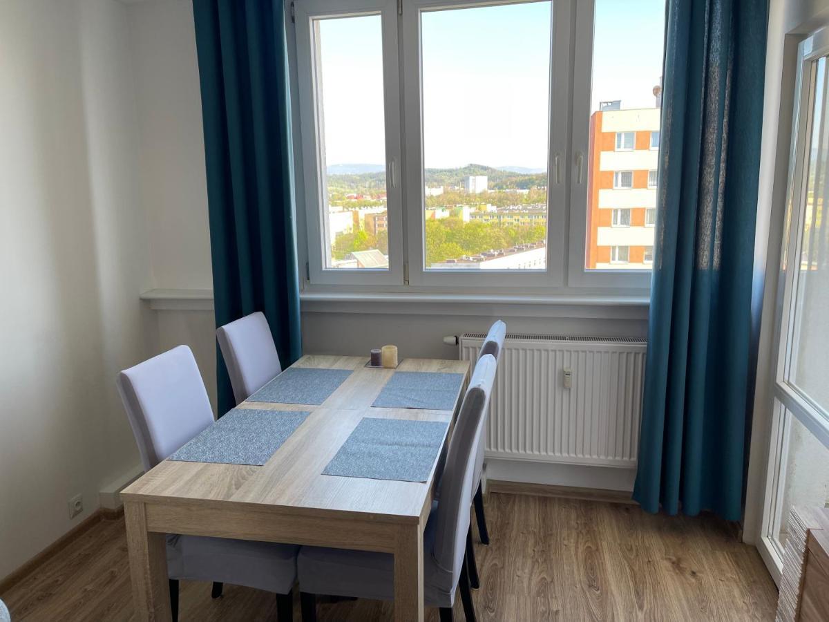 Apartament Z Widokiem Jelenia Góra Exterior foto